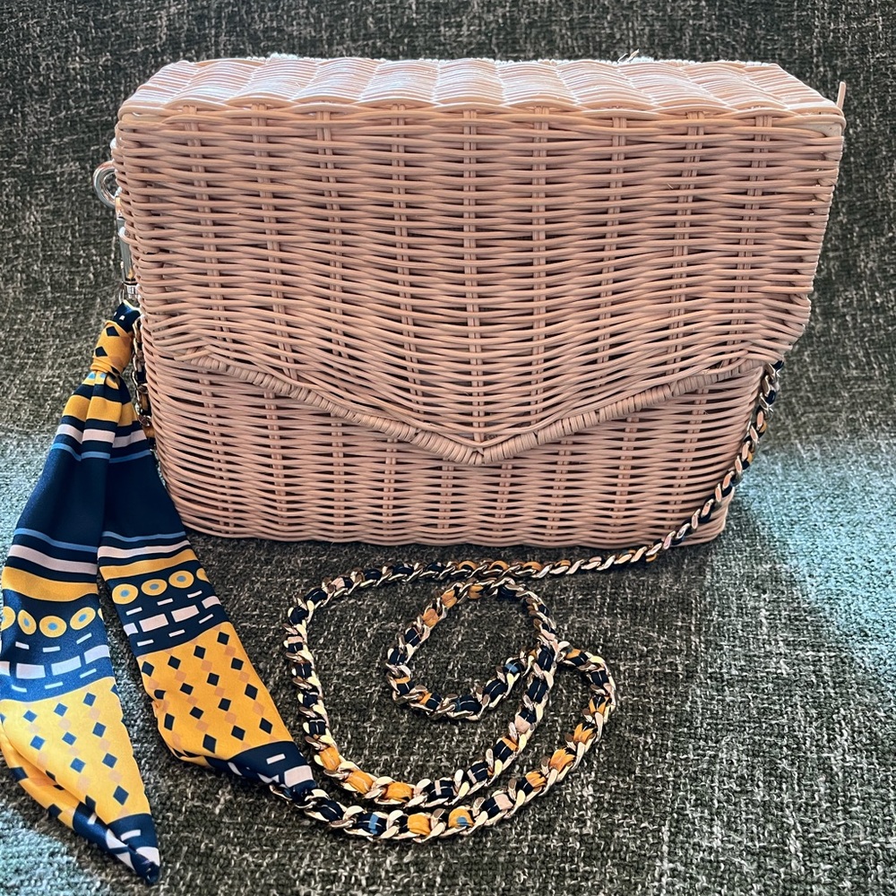 NWOT Zara Crossbody rattan wicker summer purse